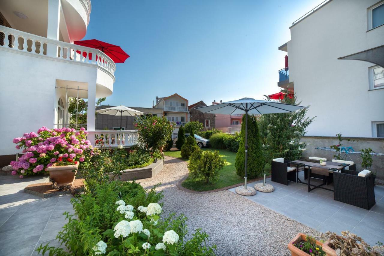Apartments Lipic Vodice Ngoại thất bức ảnh