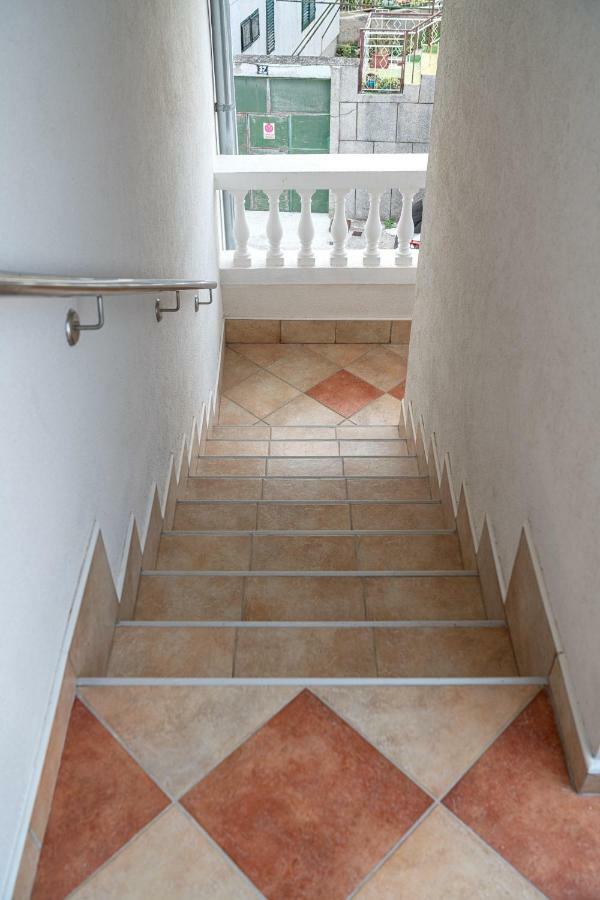 Apartments Lipic Vodice Ngoại thất bức ảnh