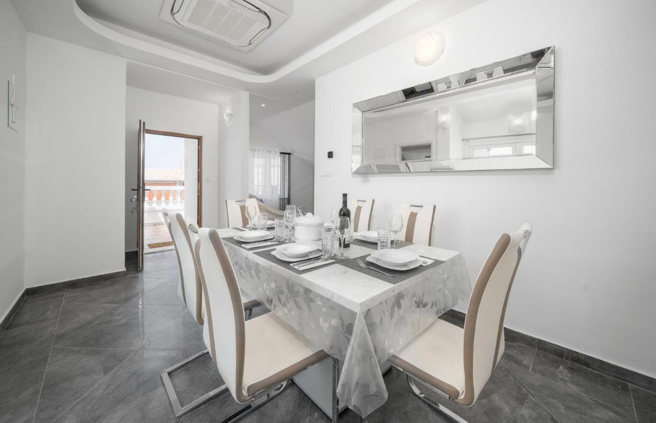Apartments Lipic Vodice Ngoại thất bức ảnh